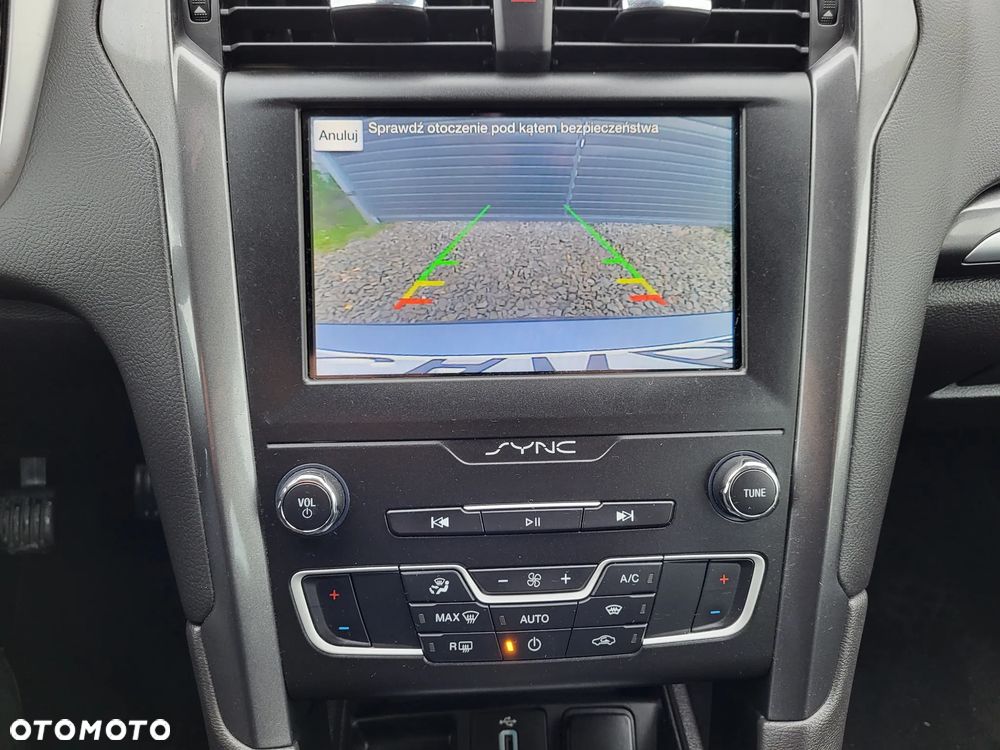 Ford Mondeo 1.5 EcoBoost Trend - 14
