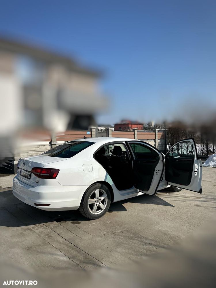 Volkswagen Jetta 1.4 TSI Comfortline - 6
