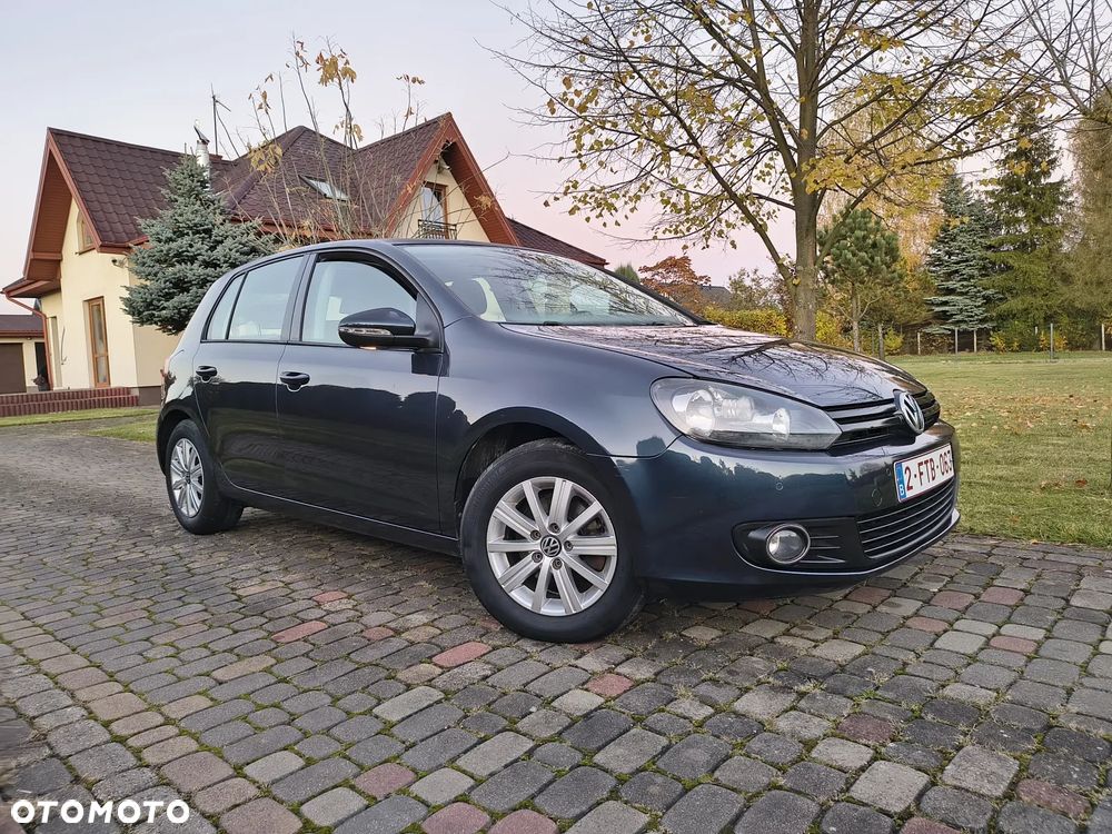Volkswagen Golf 1.6 TDI BlueMotion Technology Cup - 23