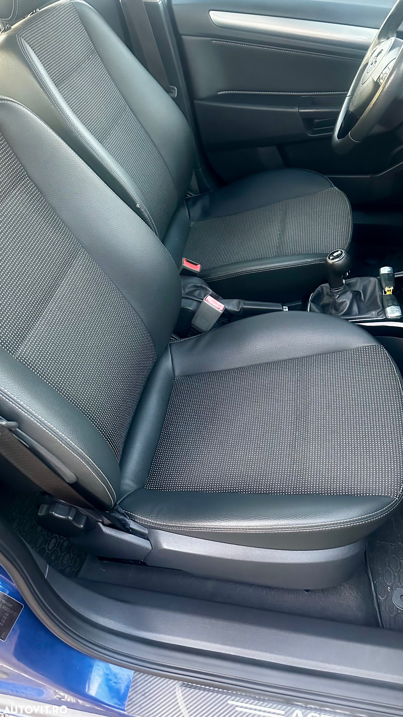 Opel Astra 1.7 CDTI DPF Innovation 110 Jahre - 6