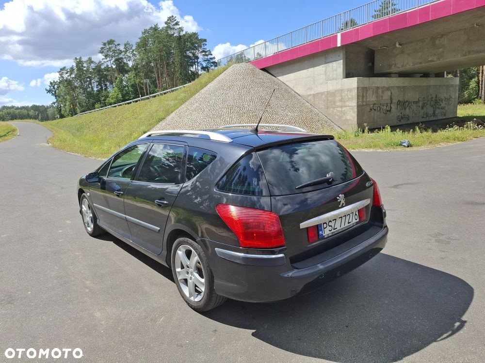 Peugeot 407 - 6