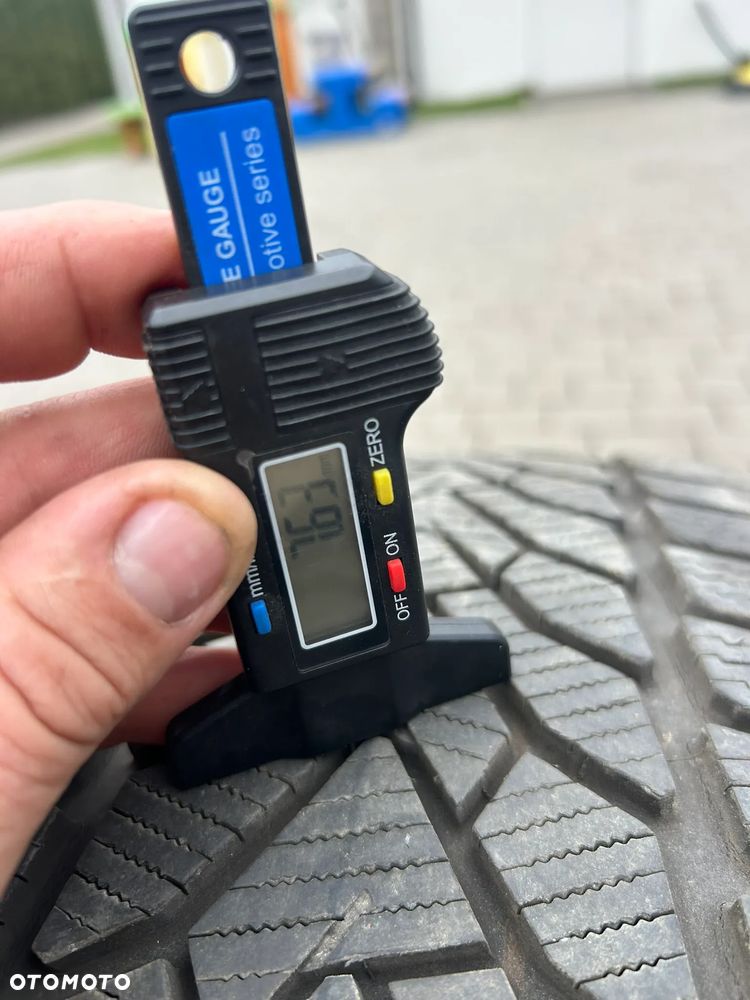 Opony opona Uniroyal WinterEkspert 225/45/17 zimowe 4 sztuki - 3
