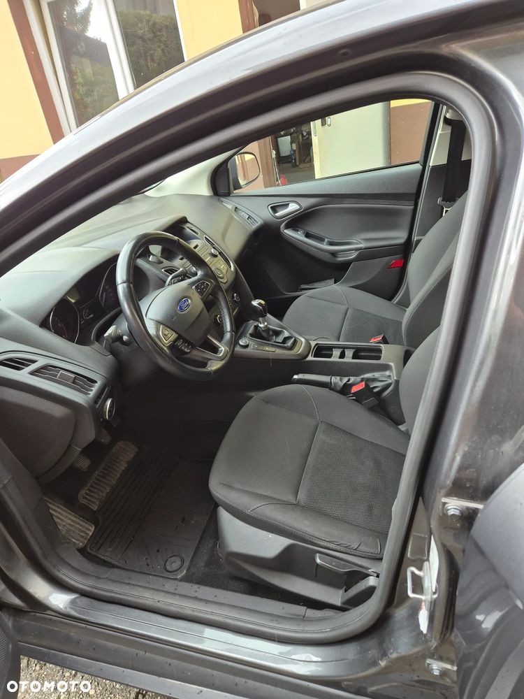 Ford Focus 1.5 TDCi ECOnetic 88g Start-Stopp-System Business - 11