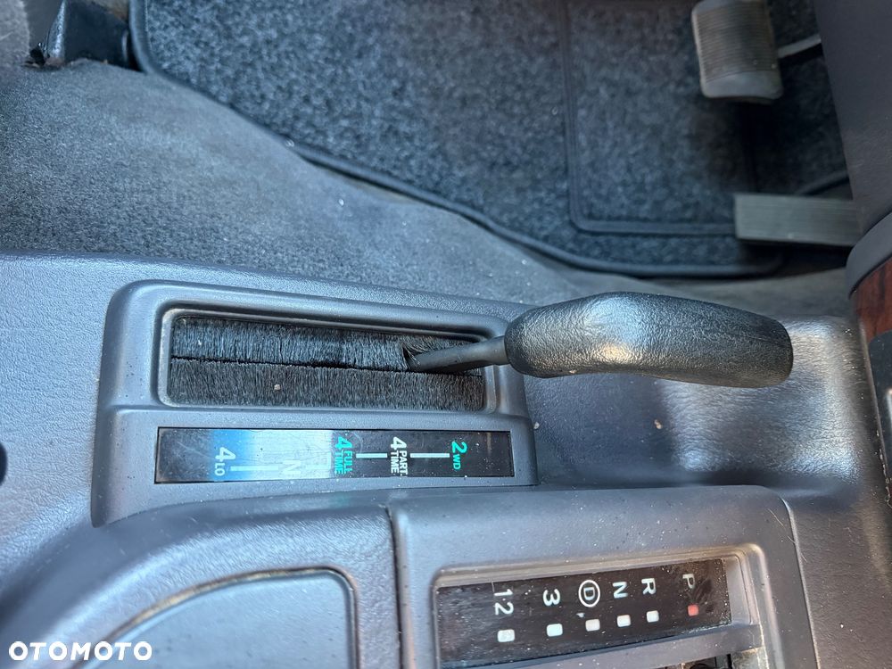 Jeep Cherokee 4.0 Limited - 16