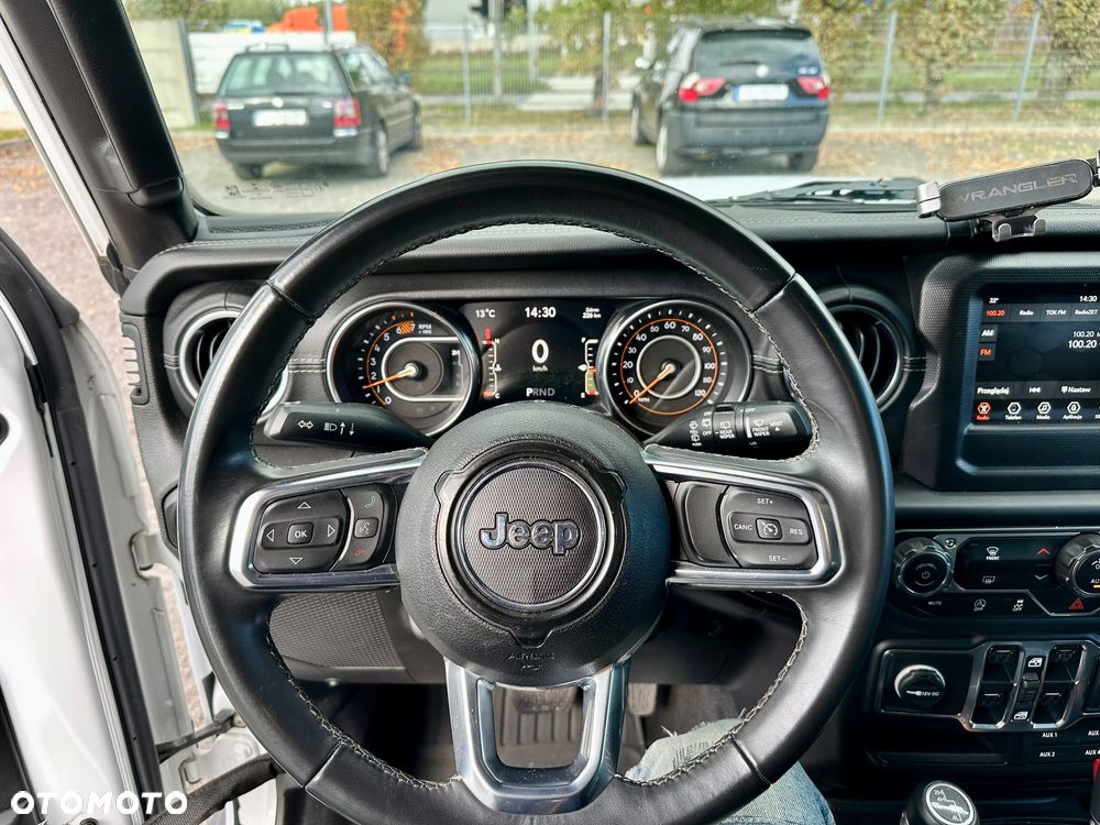 Jeep Wrangler Unlimited GME 2.0 Turbo Sahara - 19
