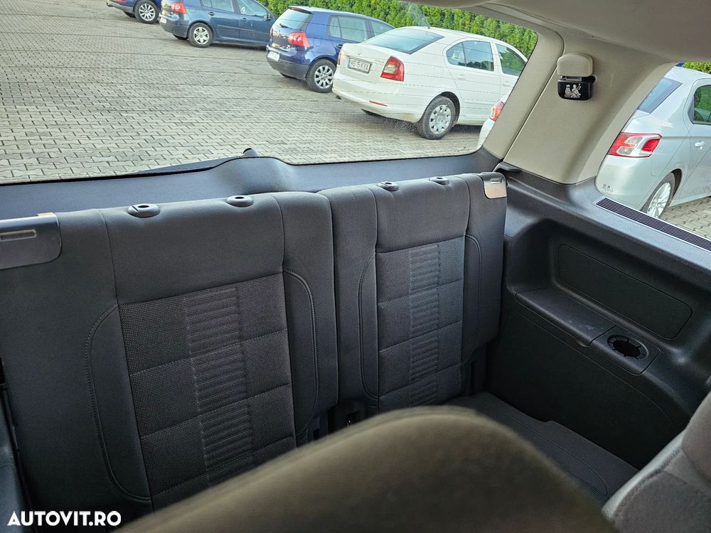Volkswagen Touran 1.4 TSI DSG R-Line Edition - 20