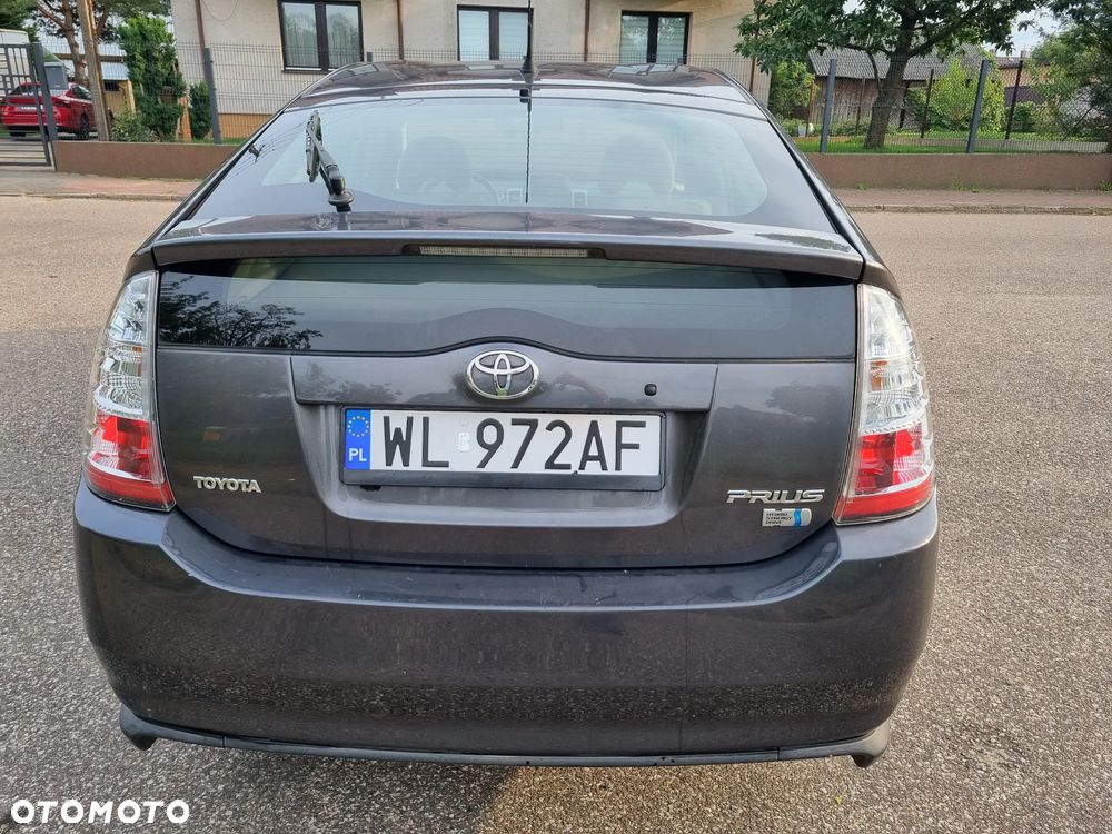 Toyota Prius 1.5 VVT-i Sol - 4