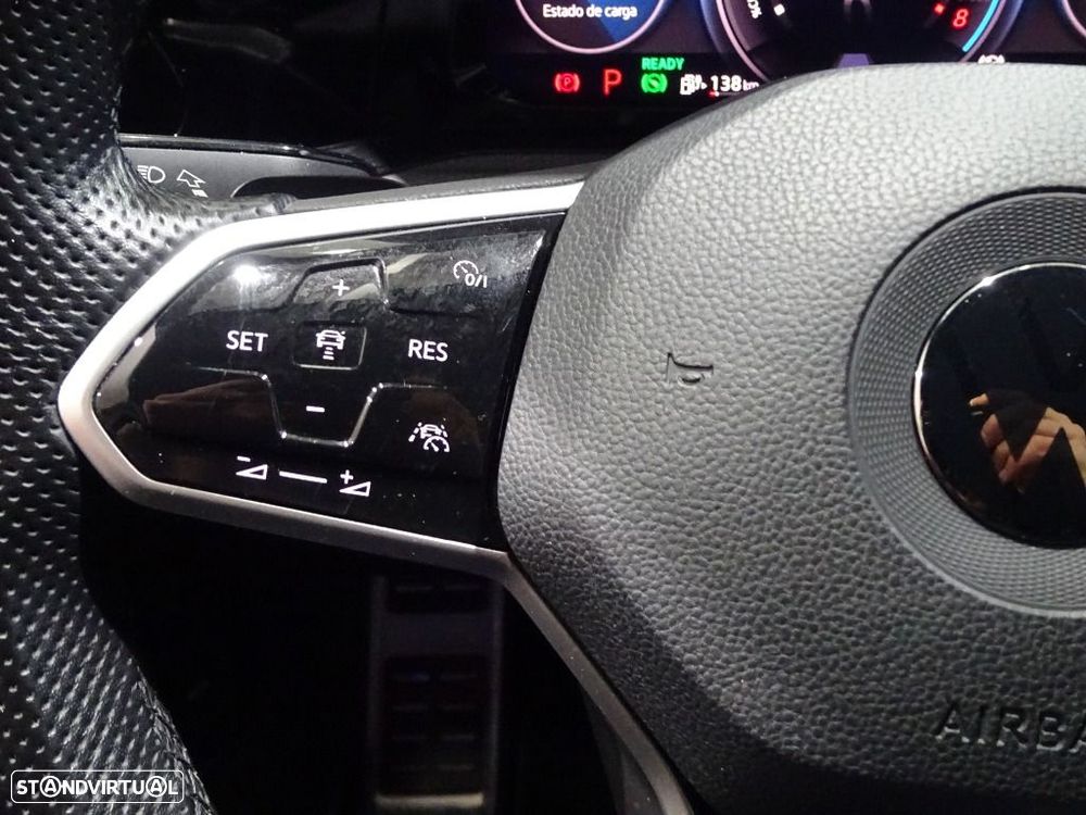 VW Golf 1.4 TSI GTE DSG - 17