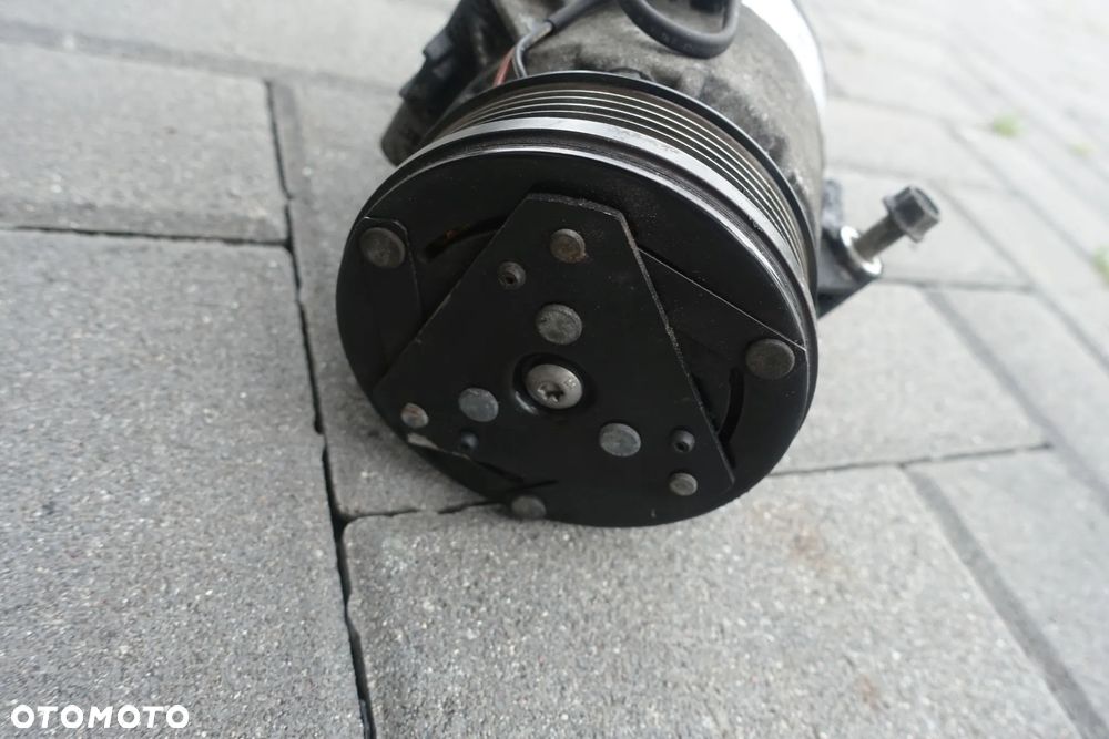 SPRĘŻARKA KLIMATYZACJI ASTRA H 1.7 cdti 13322148 - 3