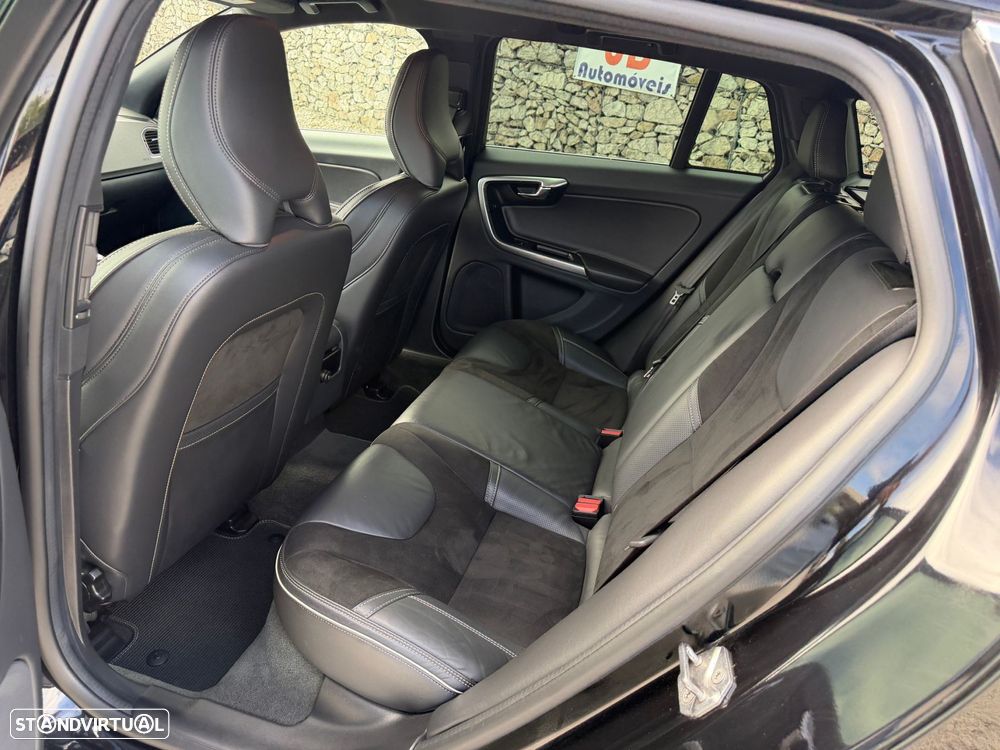 Volvo V60 2.0 D3 R-Design - 14