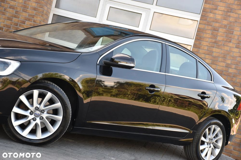 Volvo S60 D3 Summum - 37