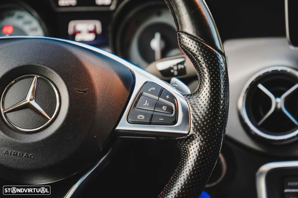 Mercedes-Benz CLA 200 - 18