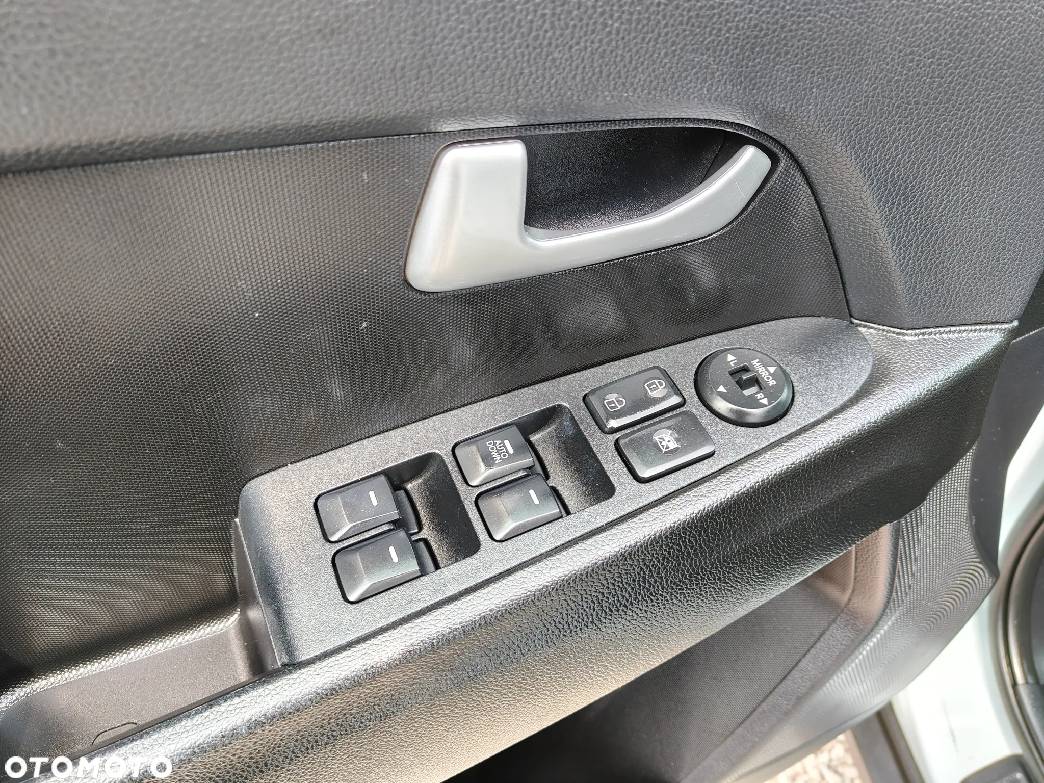 Kia Sportage 1.6 GDI Business Line L 2WD - 14