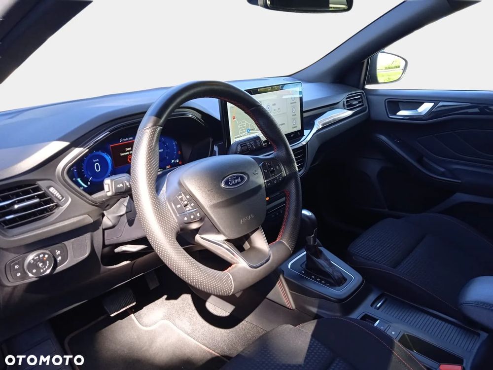 Ford Focus 1.0 EcoBoost mHEV ST-Line X - 14
