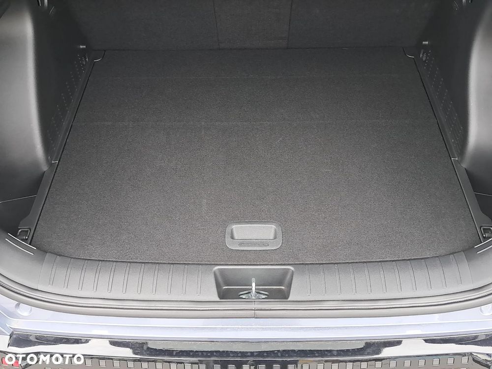 Hyundai Kona 65kWh Executive - 10