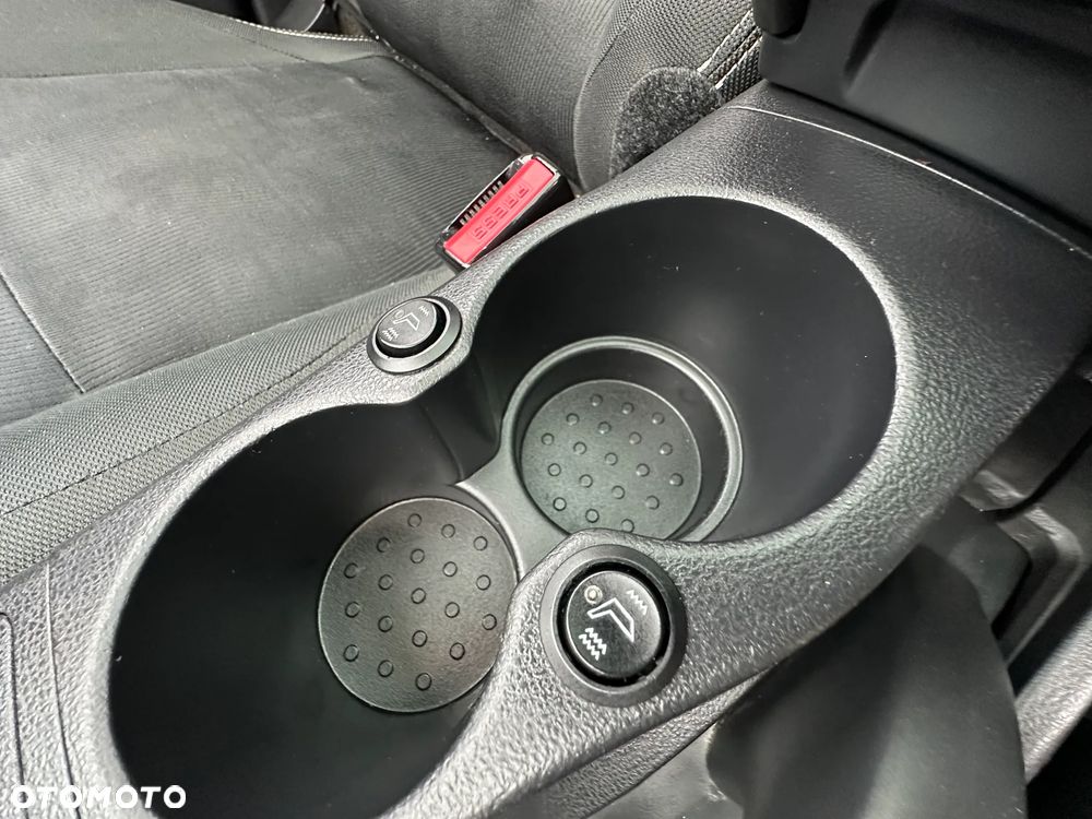 Nissan Qashqai+2 2.0 Tekna - 11