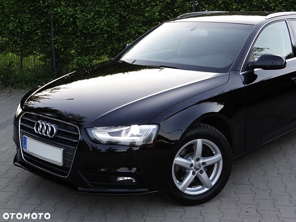 Audi A4 Avant 2.0 TDI DPF Attraction - 9