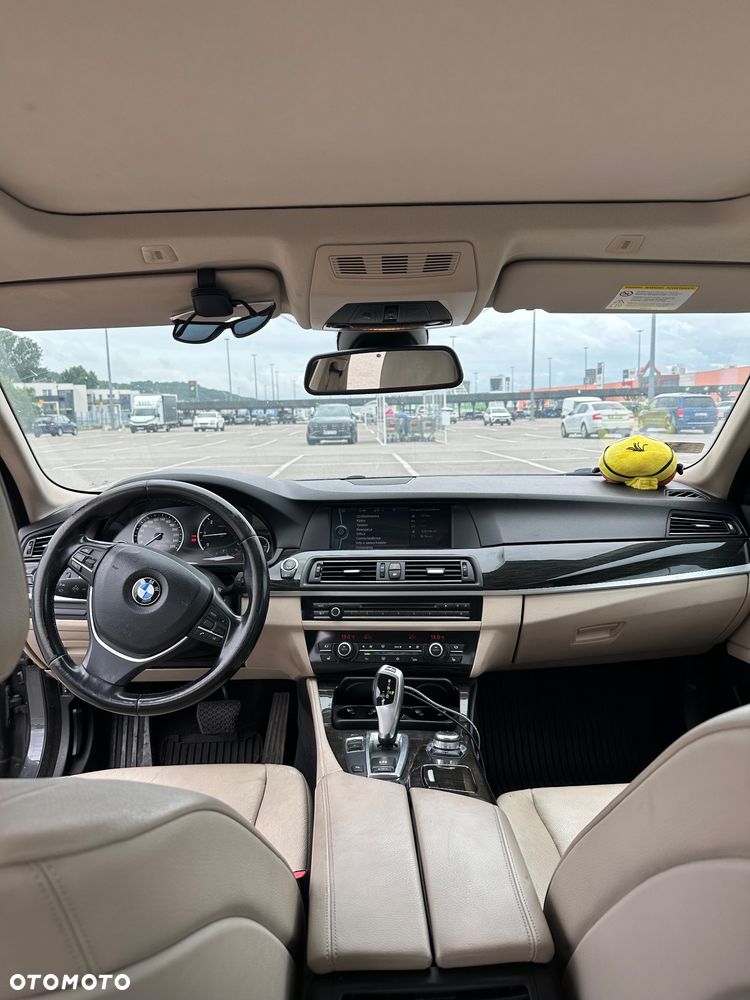 BMW Seria 5 520d - 10