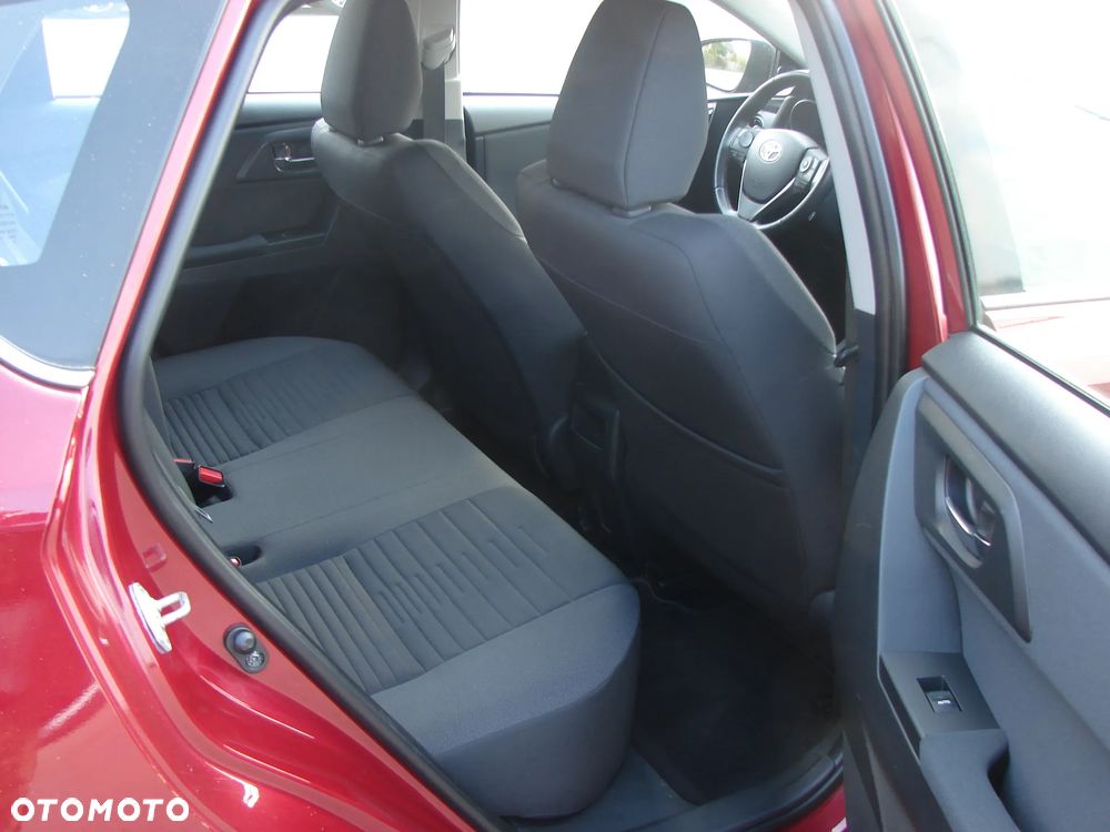 Toyota Auris 1.33 VVT-i Comfort - 6