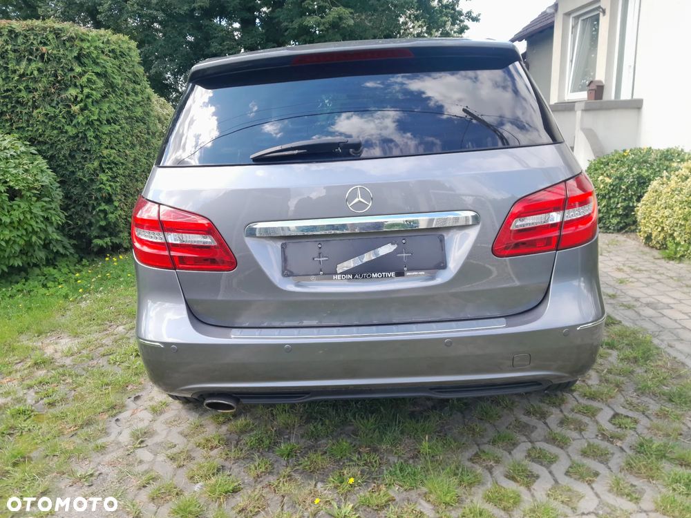 Mercedes-Benz Klasa B 180 BlueEFFICIENCY Edition - 5