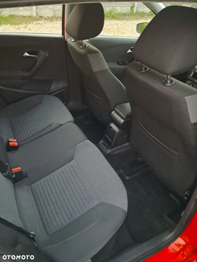 Volkswagen Polo - 11