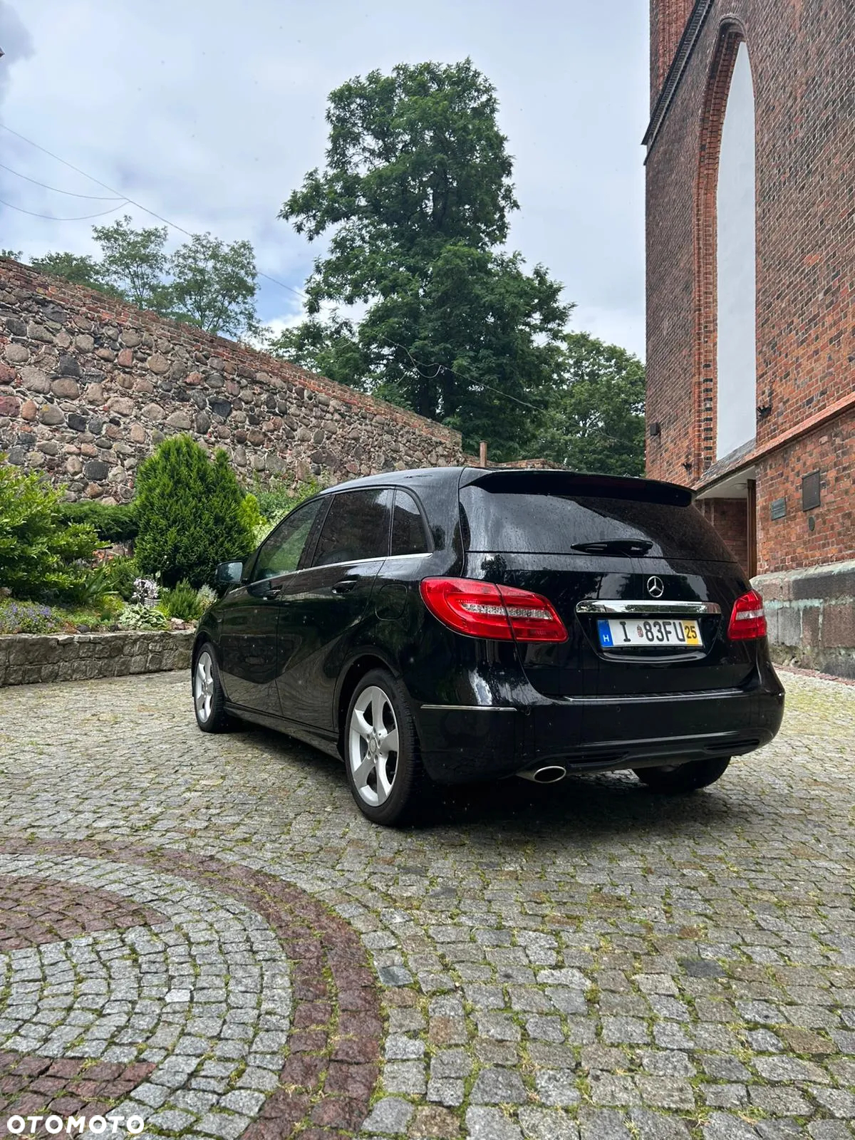 Mercedes-Benz Klasa B 180 (BlueEFFICIENCY) - 3