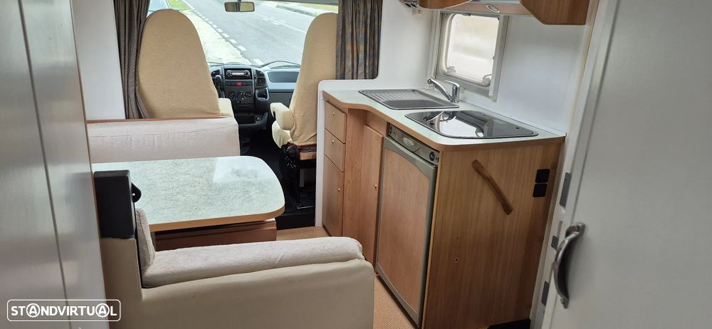 Burstner A535-2 CITROEN JUMPER 2.8 HDI  - BURSTNER - 4 LUGARES - 4 DORMIDAS - 32