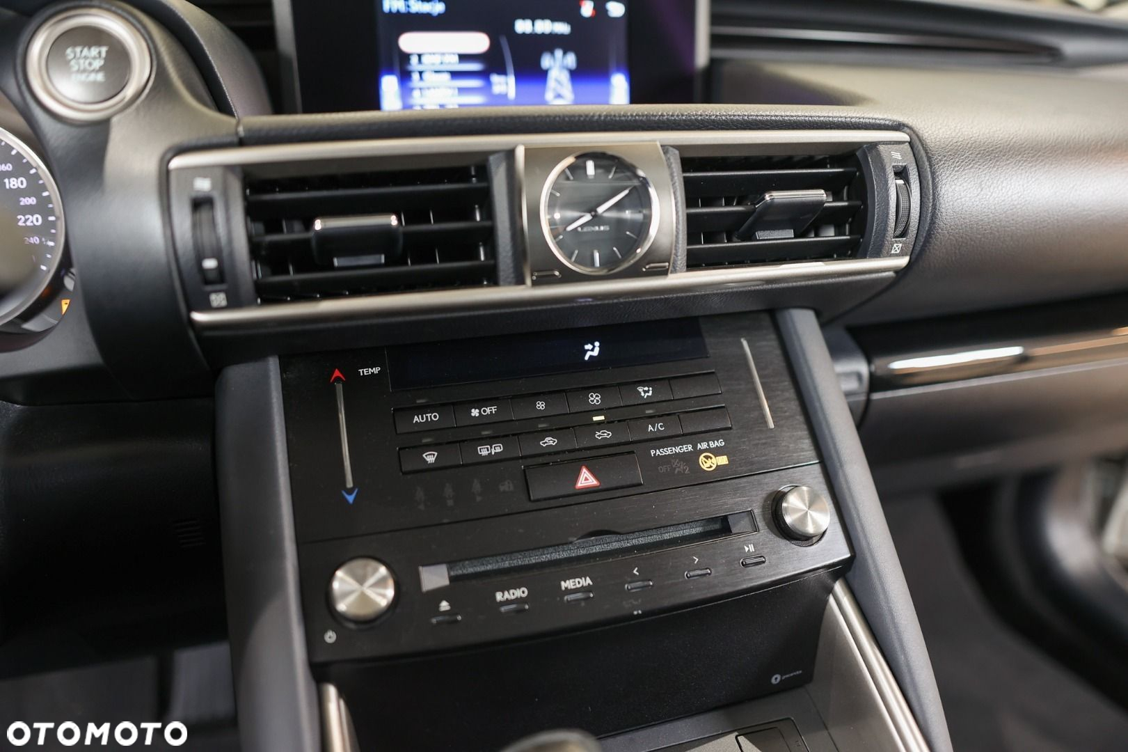 Lexus IS - 35