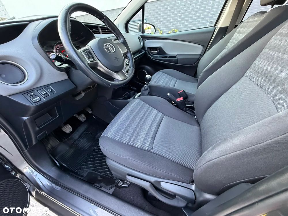 Toyota Yaris 1.33 Premium - 23