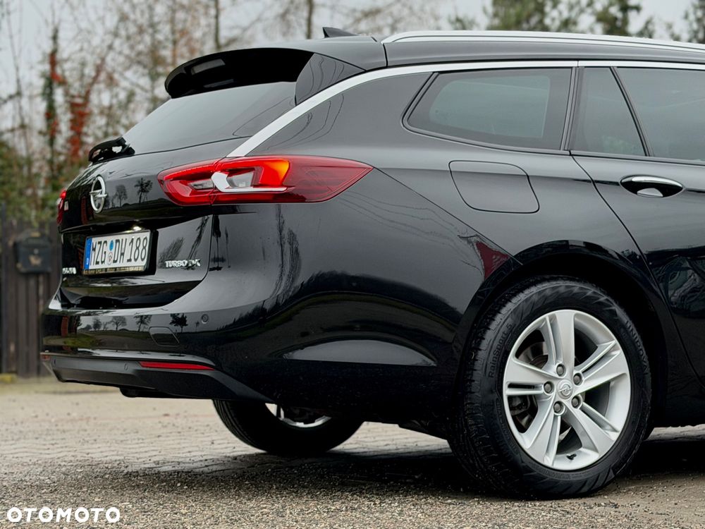 Opel Insignia 2.0 4x4 Exclusive - 38