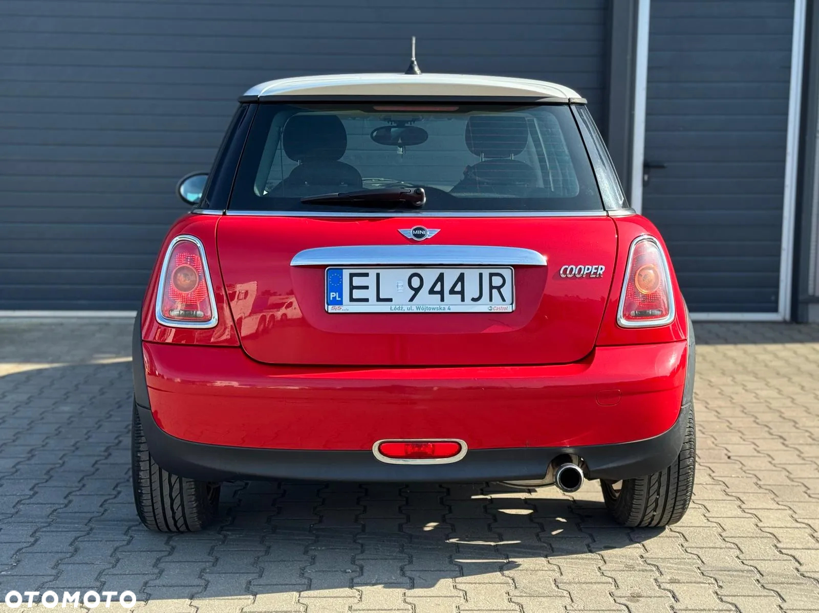 MINI Cooper Standard - 22