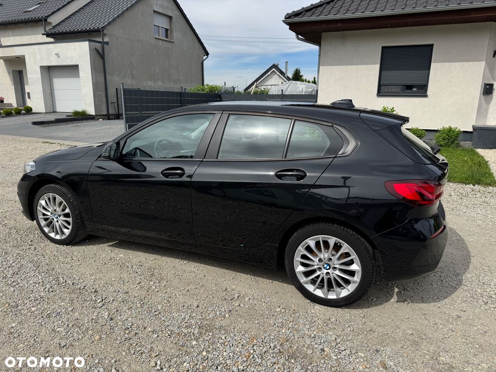 BMW Seria 1 118i Sport Line - 9