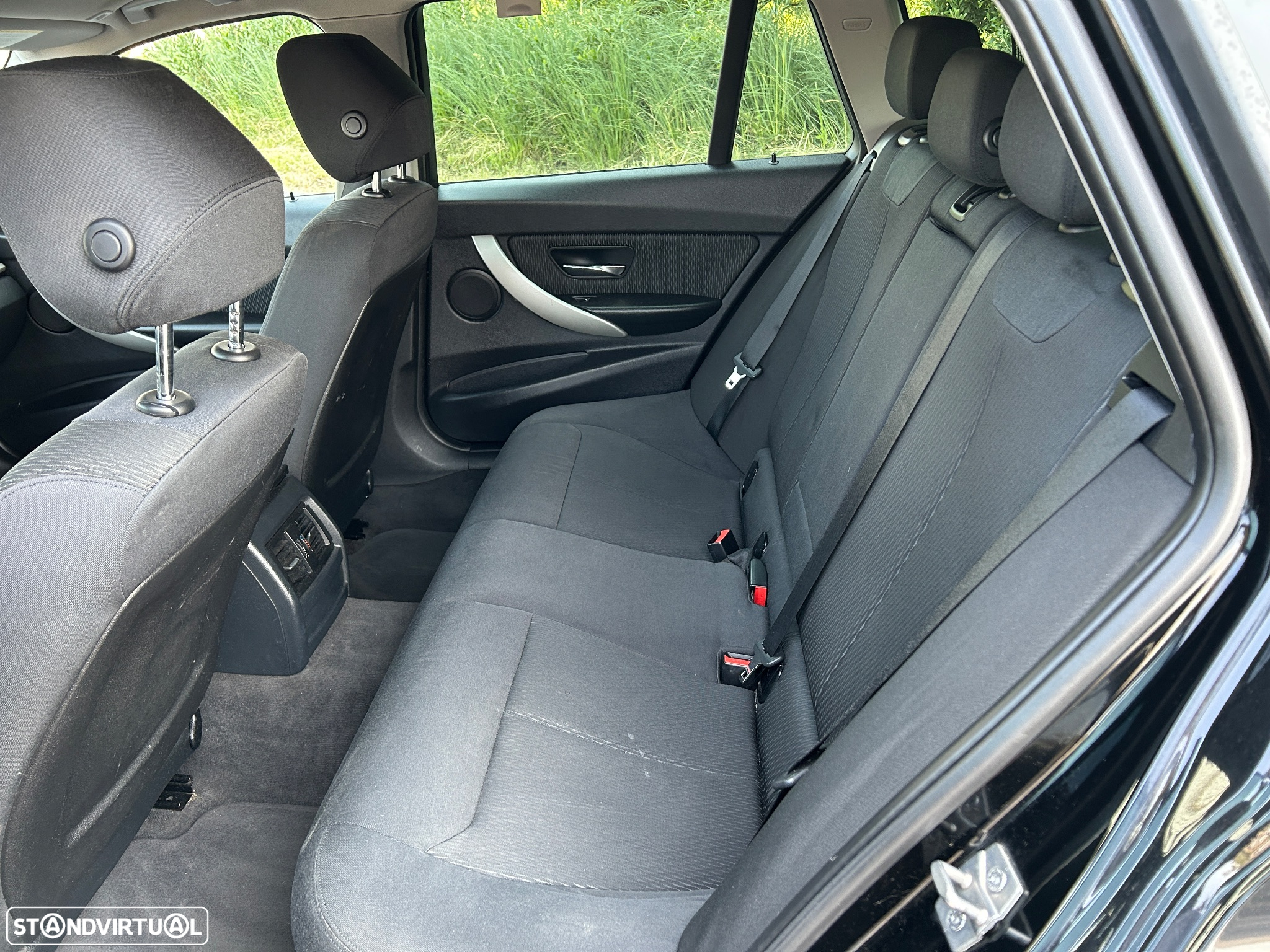 BMW 318 d Touring Pack M - 8