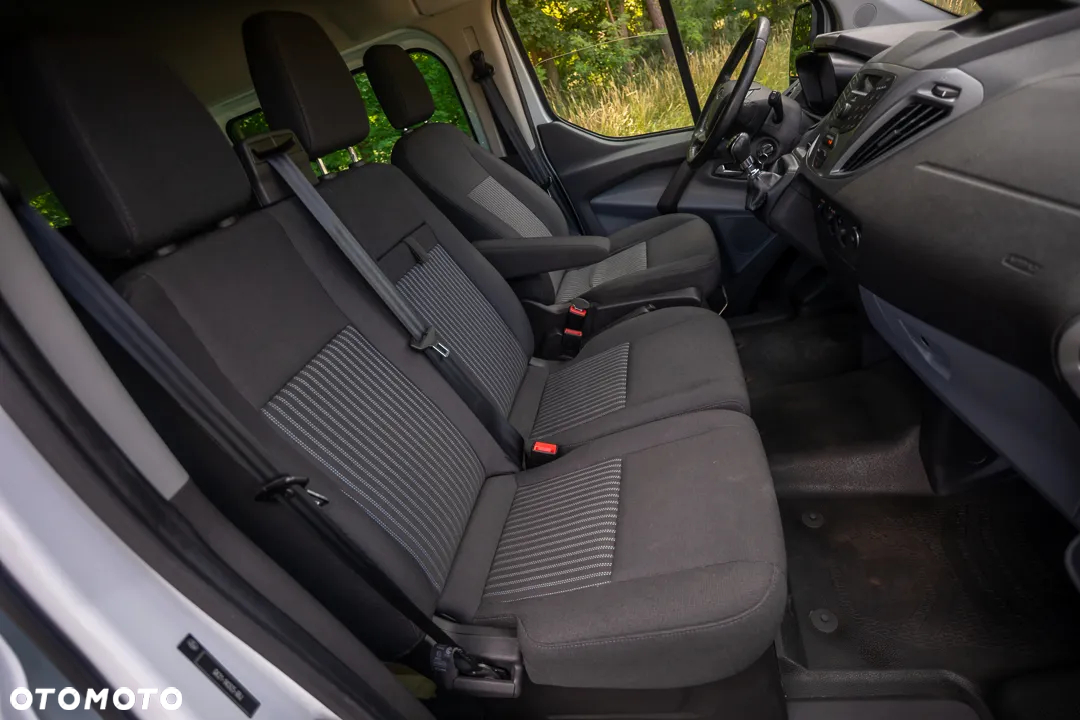 Ford Transit Custom 290 L2H1 Limited - 15