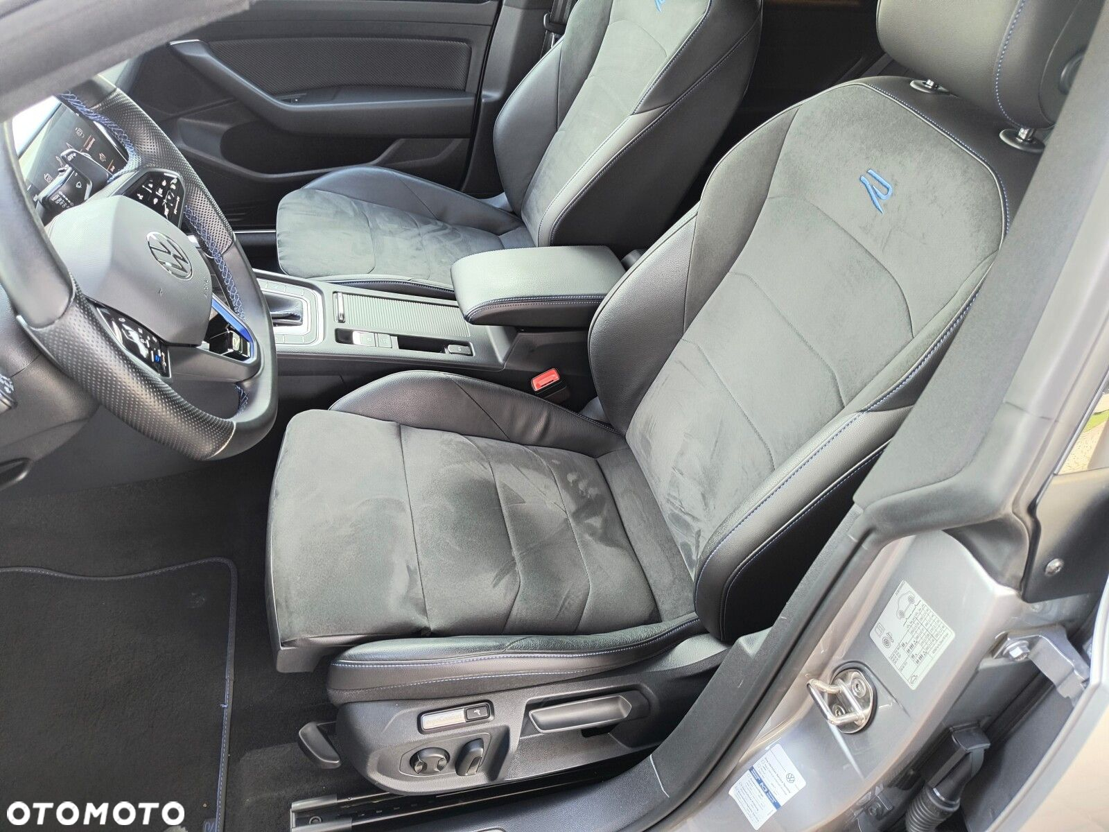 Volkswagen Arteon 2.0 TSI 4Motion R DSG - 12
