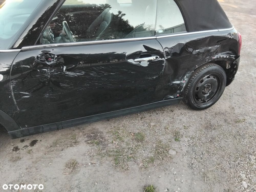 MINI Cooper John Works Trim - 11