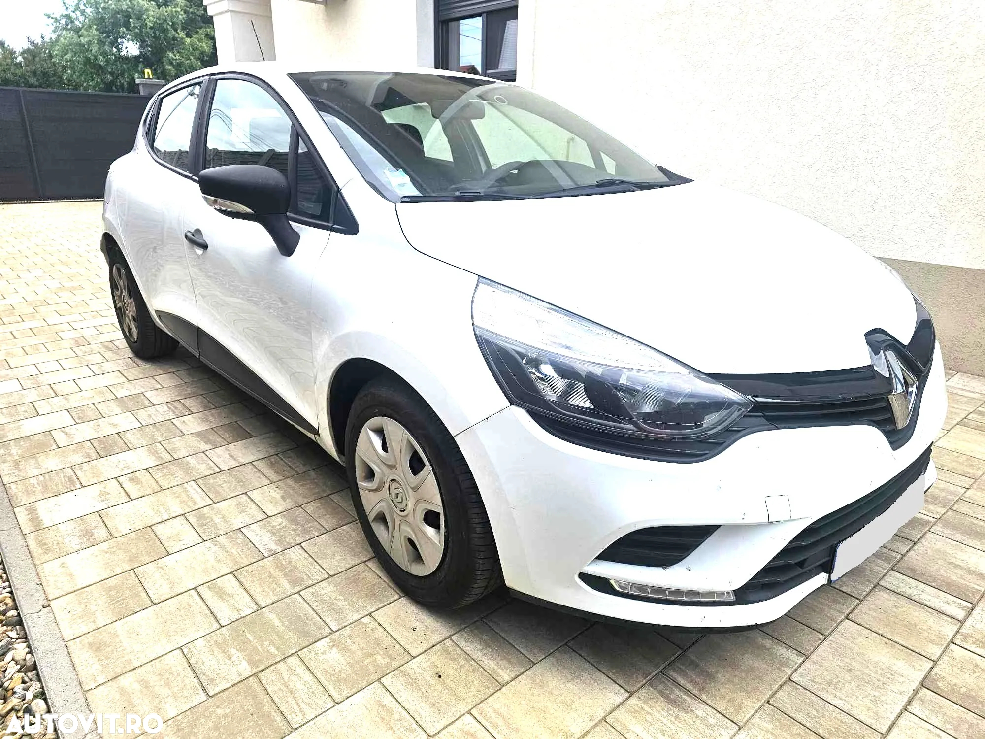 Renault Clio (Energy) dCi 90 Start & Stop INTENS - 3