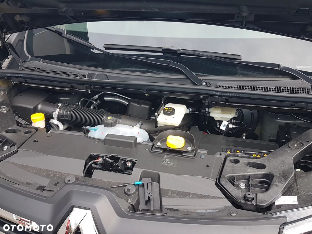 Renault Trafic - 13