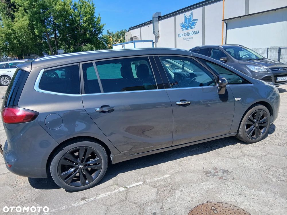 Opel Zafira 2.0 CDTI Cosmo - 3