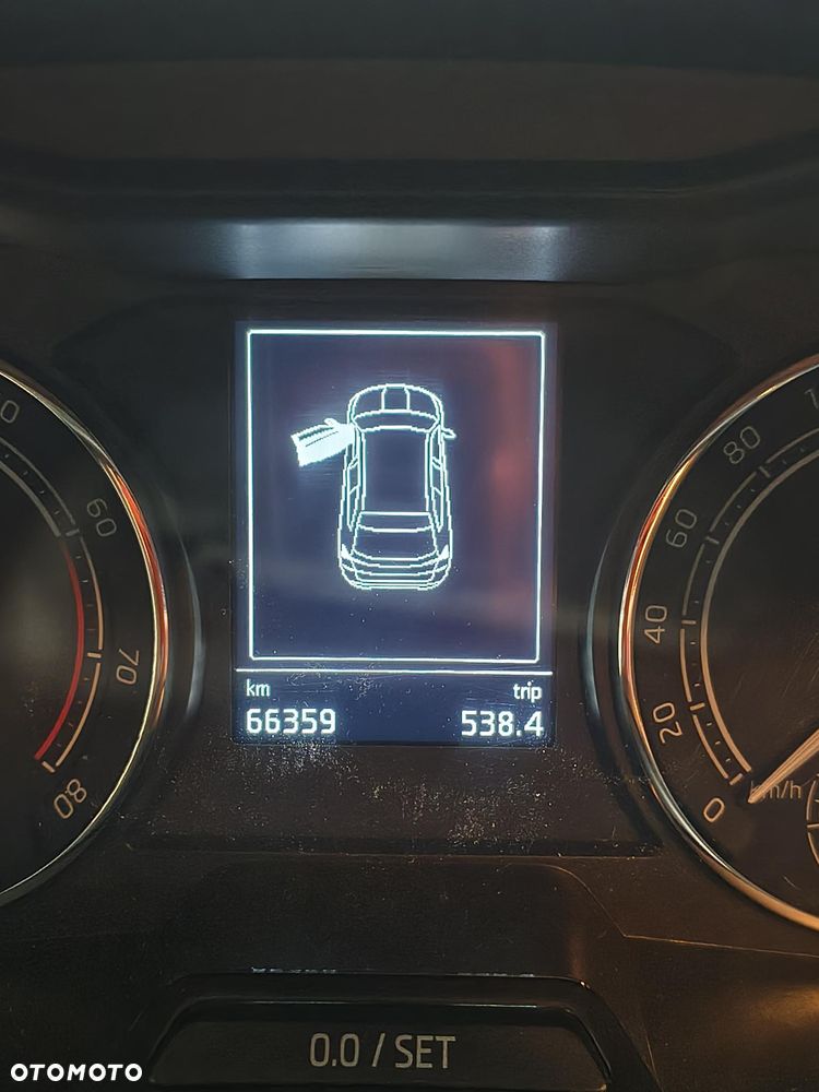 Skoda Kamiq 1.0 TSI Ambition - 9