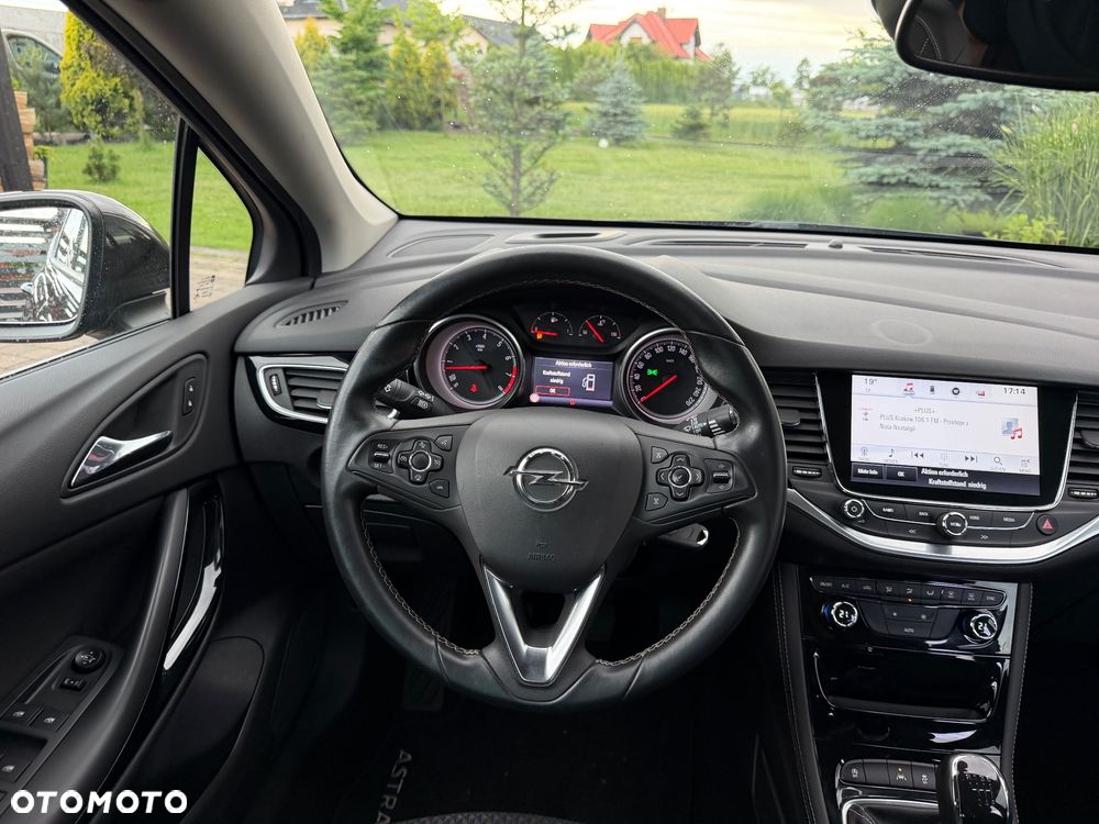 Opel Astra 1.4 Turbo Innovation - 24