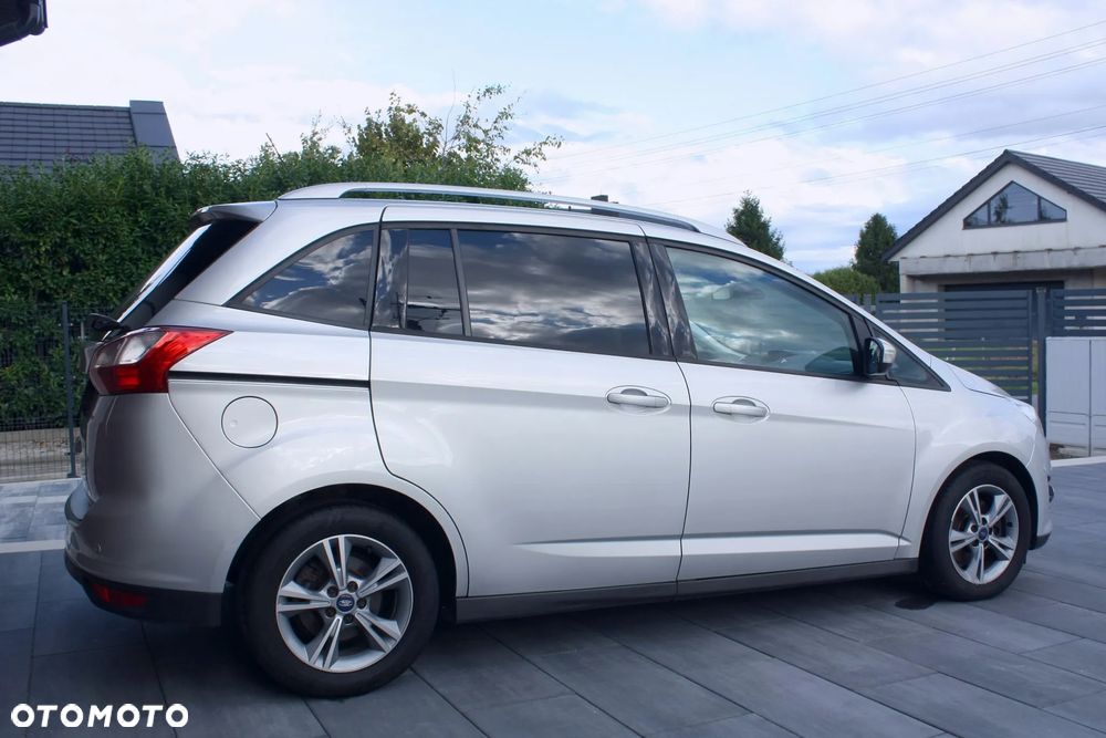 Ford C-MAX 1.6 TDCi Edition - 11