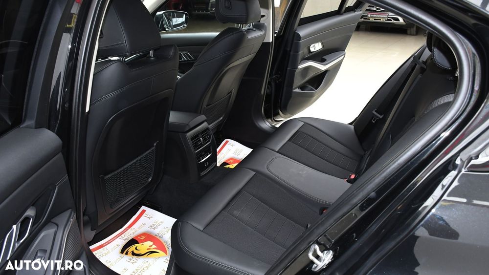 BMW Seria 3 320i xDrive Aut. Advantage - 14