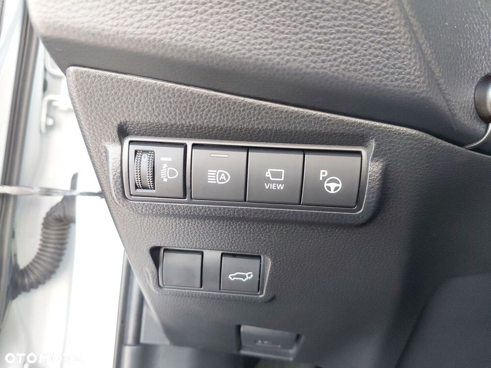 Toyota Corolla Cross 2.0 Hybrid Executive AWD - 21