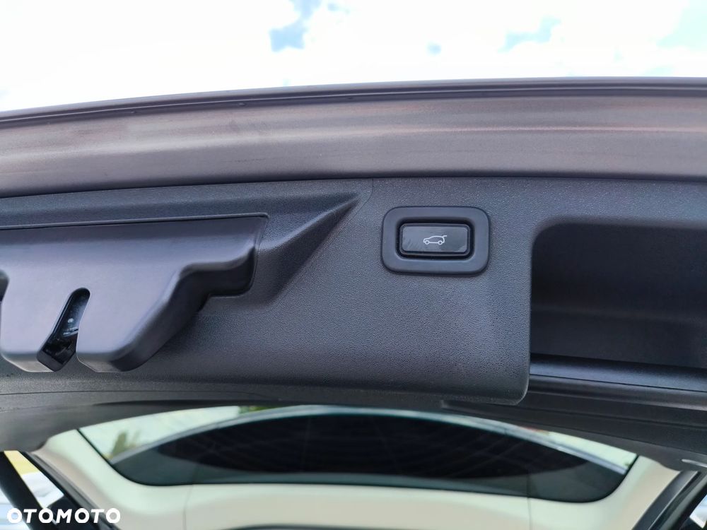 Land Rover Discovery Sport - 14