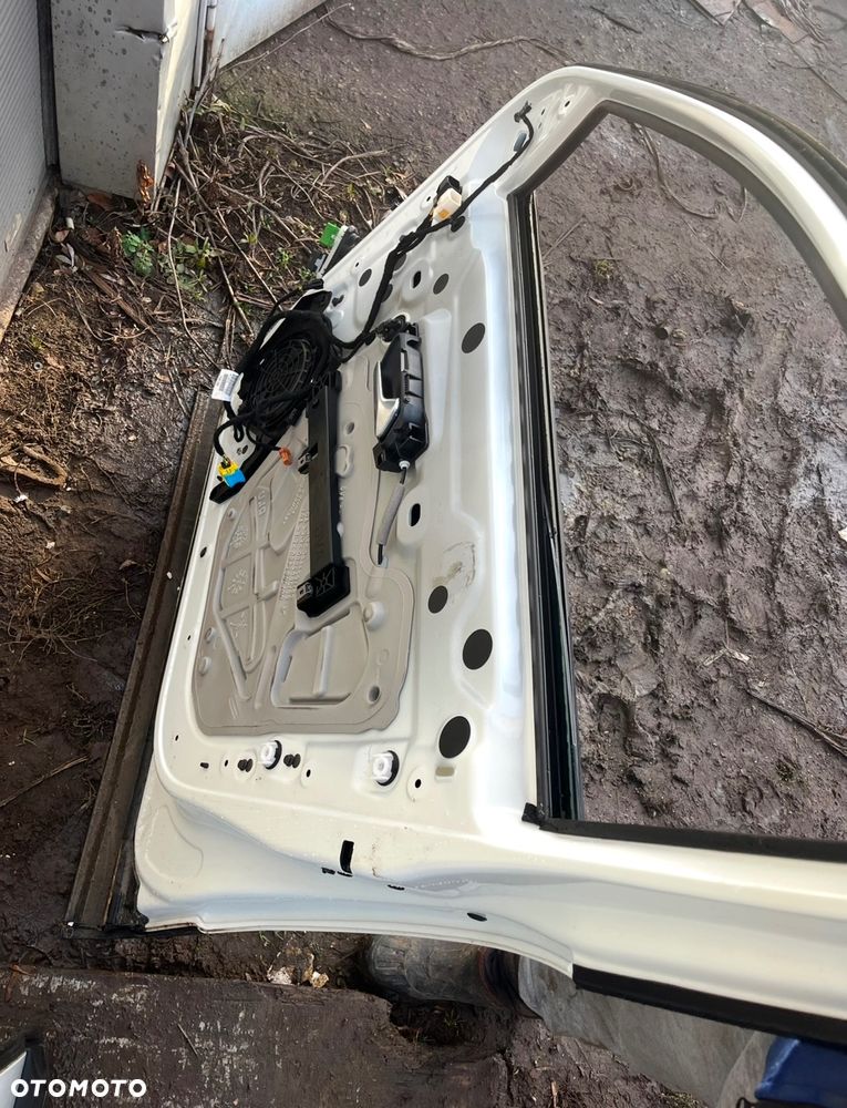 Drzwi Prawy przód tył Peugeot 3008 II KWED igła - 4