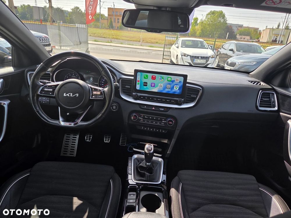 Kia ProCeed - 12