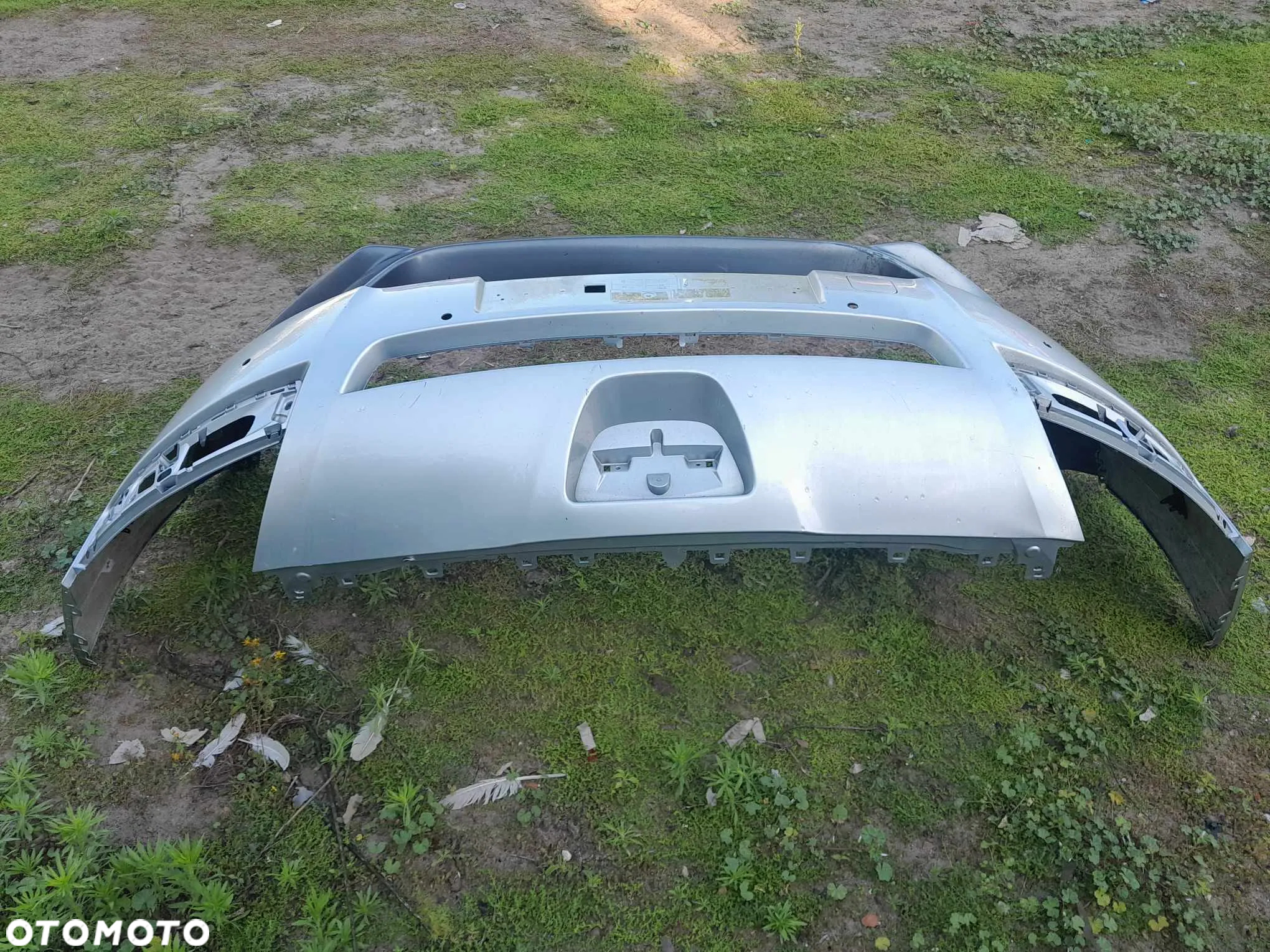 ZDERZAK PRZEDNI PRZÓD PEUGEOT 5008 I - 3