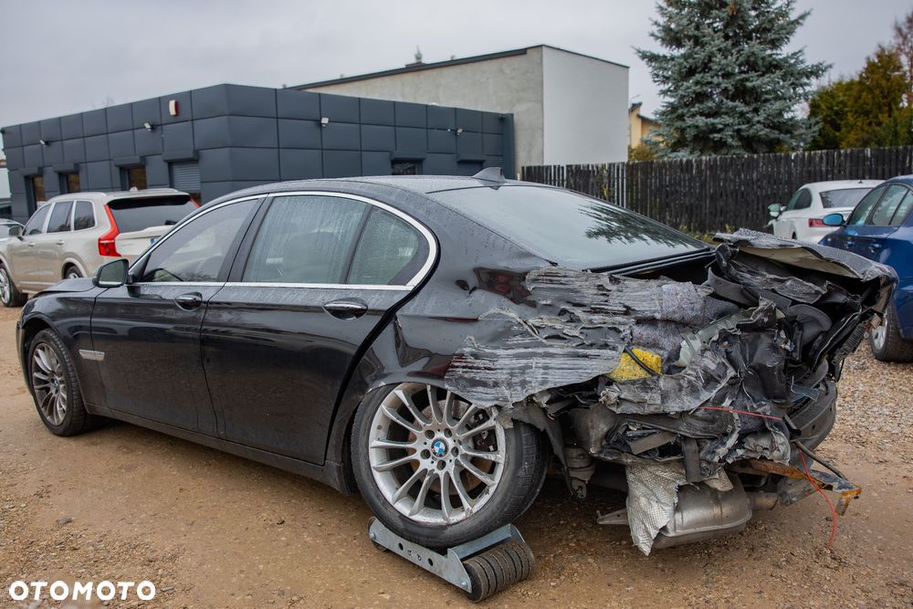 BMW Seria 7 740d xDrive - 8