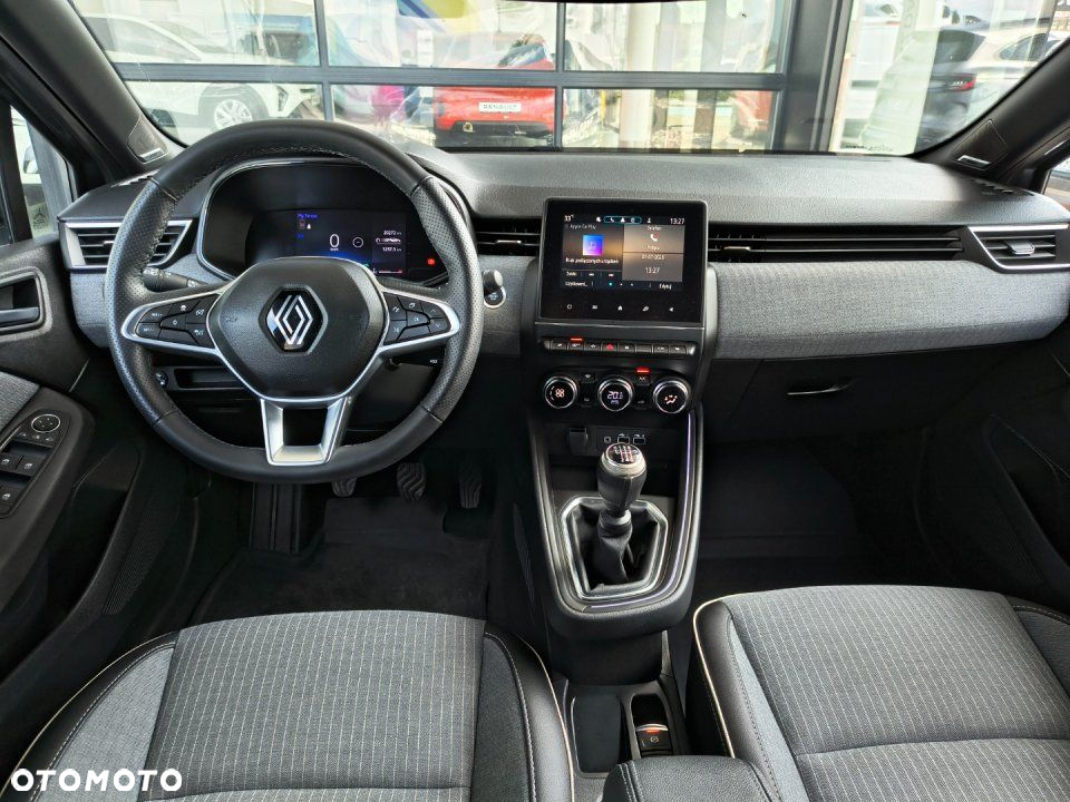 Renault Clio - 17